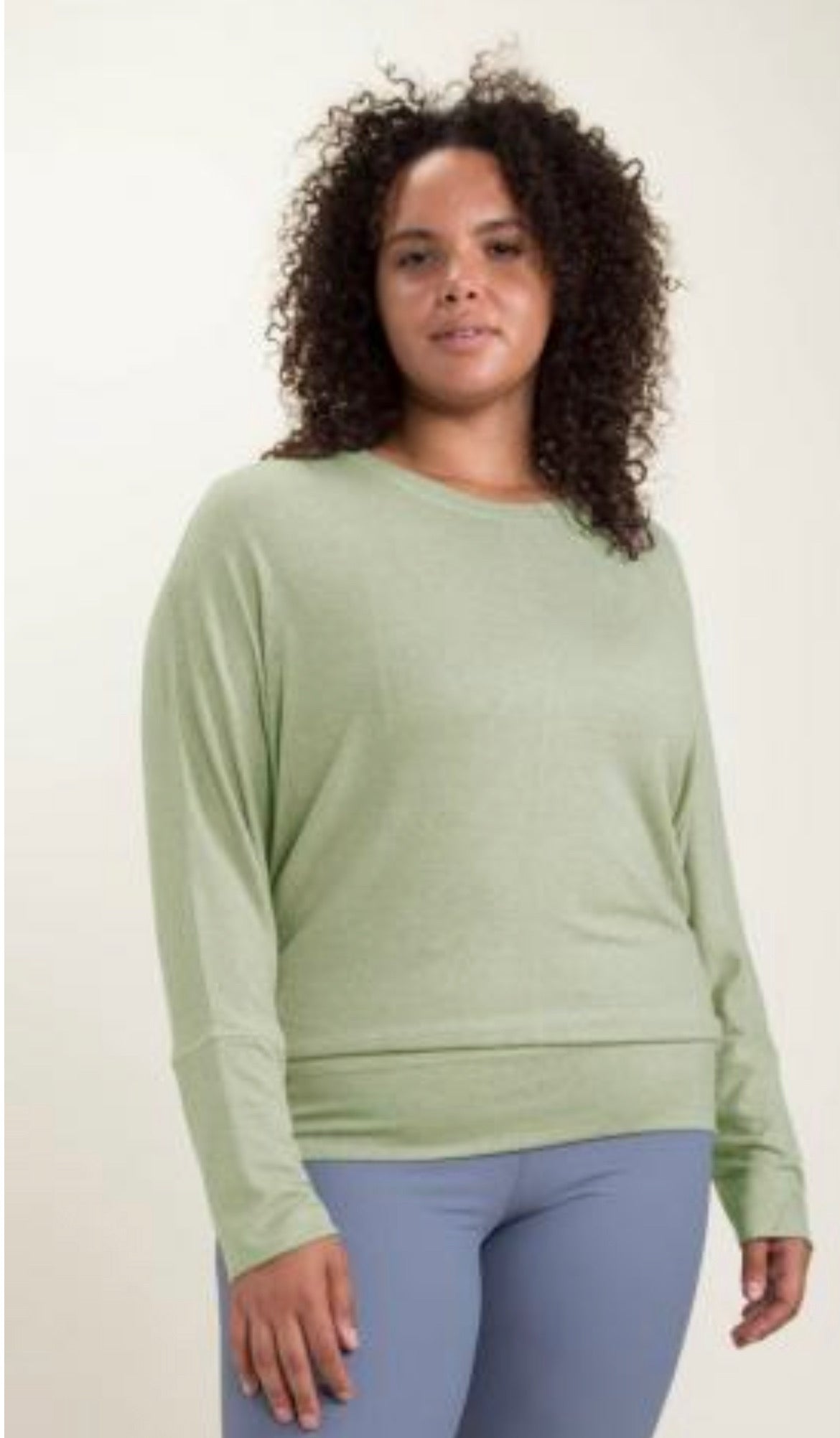 Dolman Sleeved Top in Green