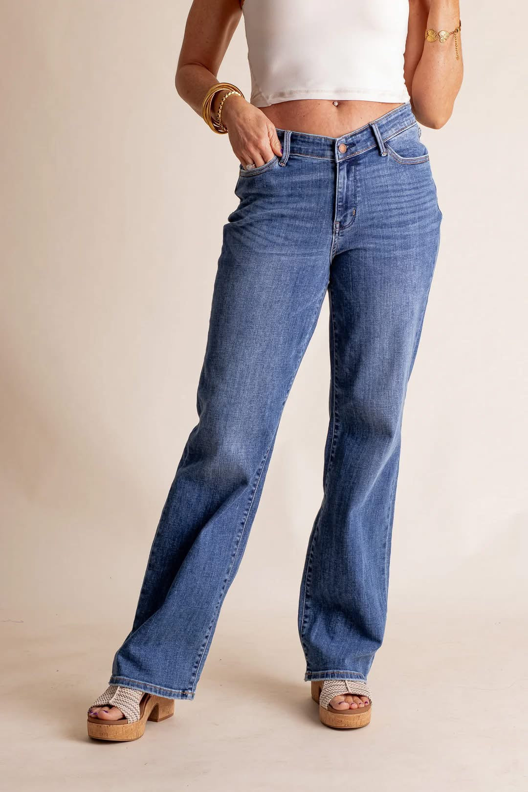 Judy Blue V-Front Vintage Wash Straight Fit