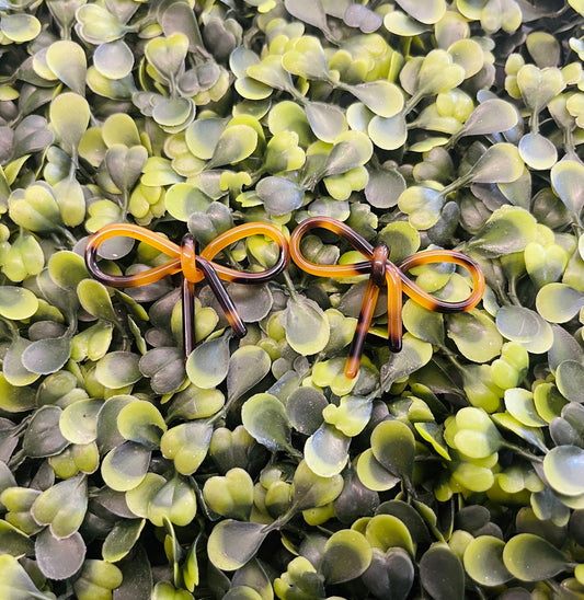 Twist & Shout Bow Earrings