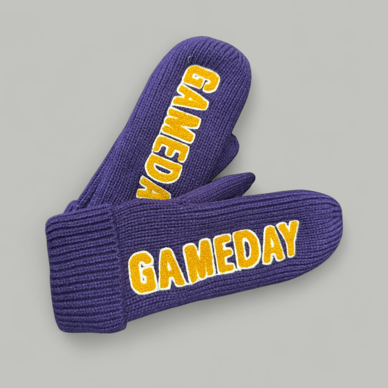 GAME DAY Mittens
