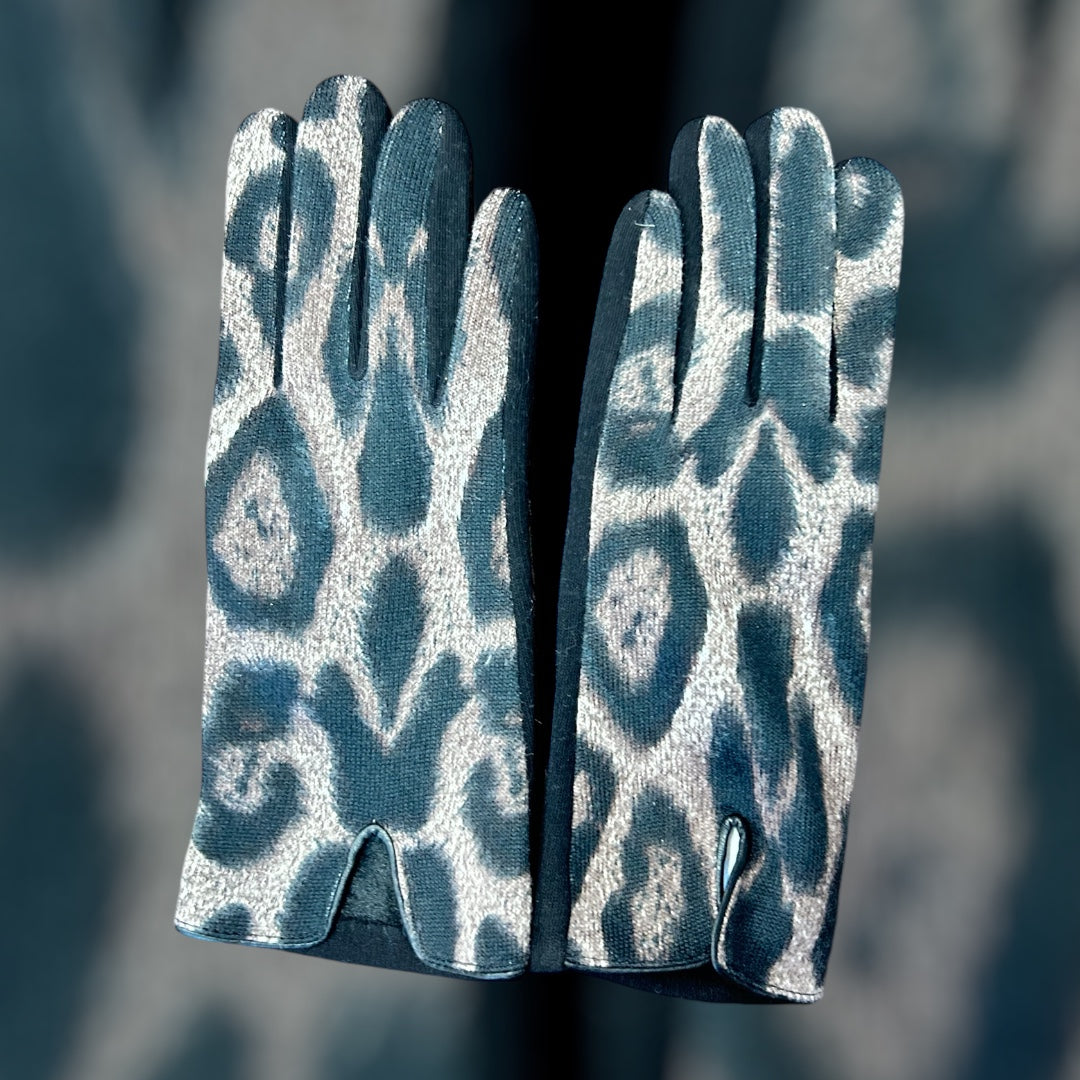 Leopard Driving Gloves