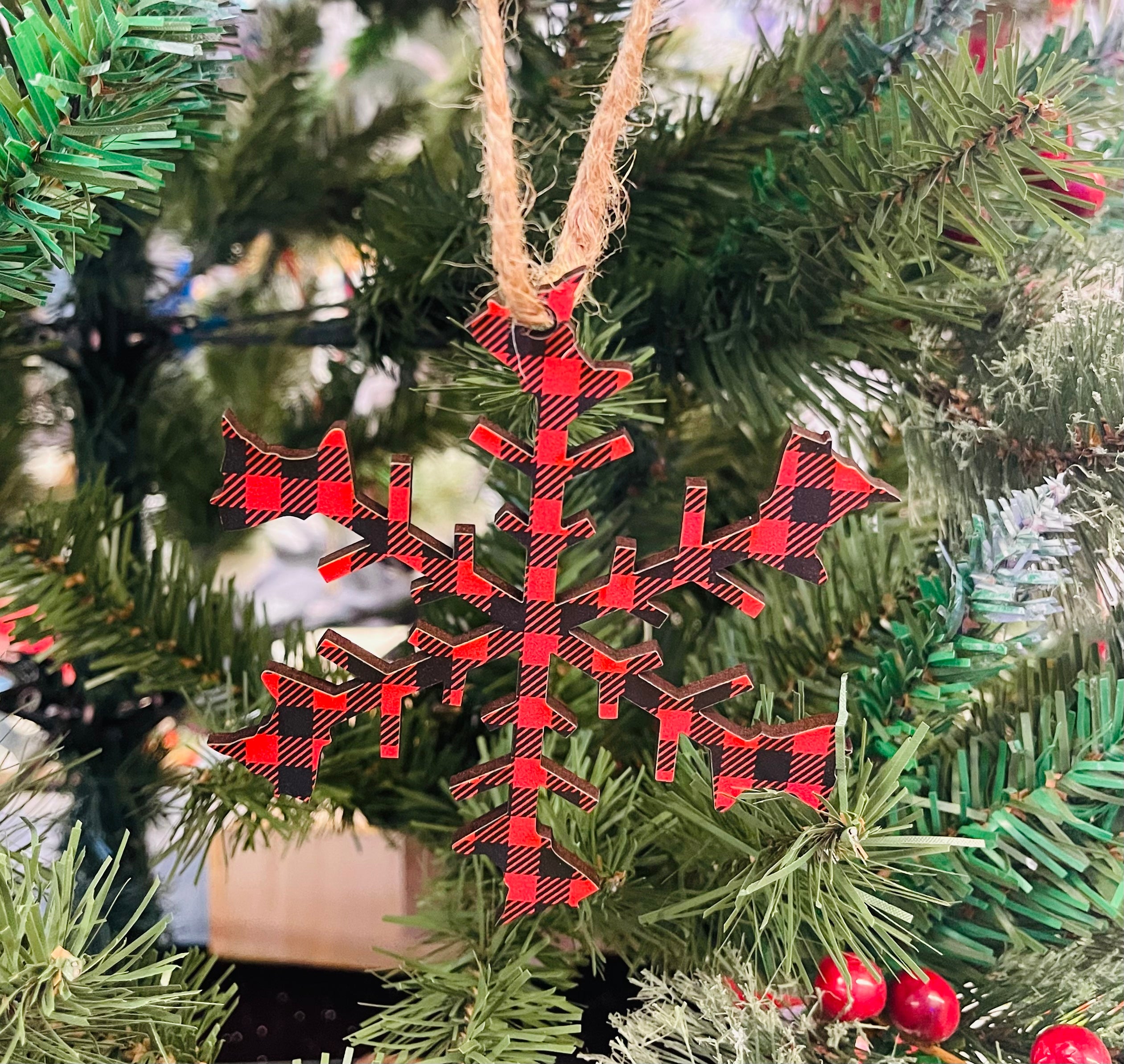 BuffaloPlaid Minnesnowta Ornamentj