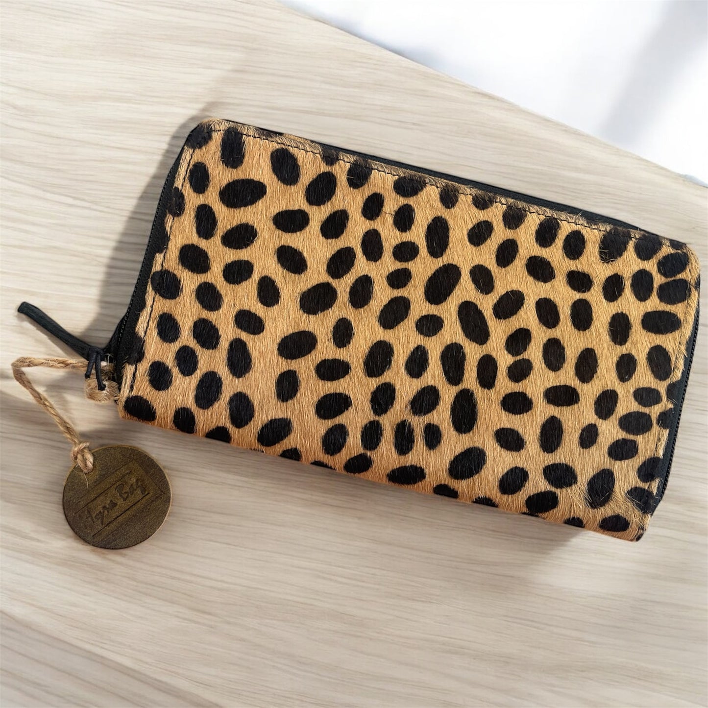 Myra Bas Wallet