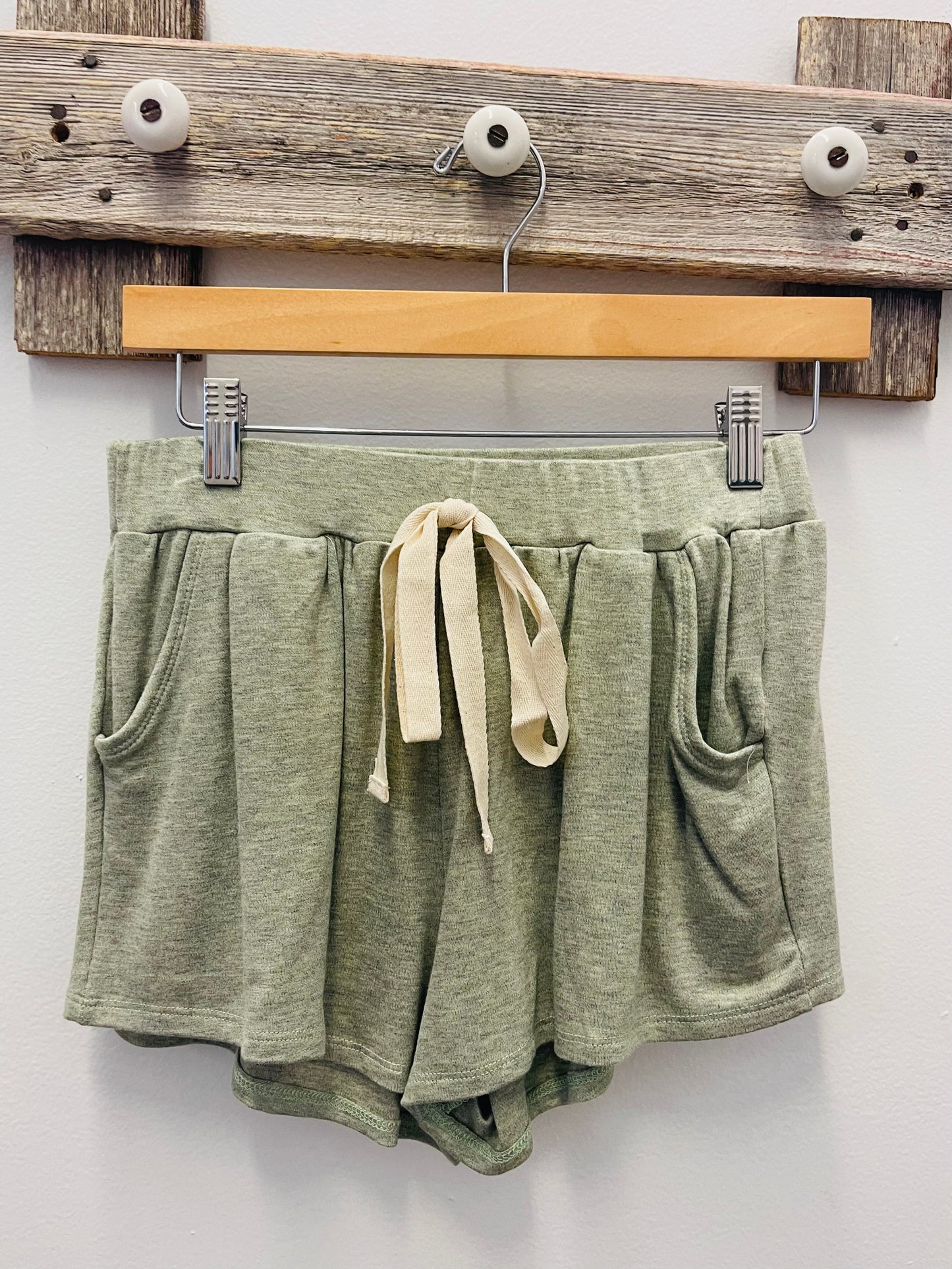 Love to Lounge Shorts in Heathered Green