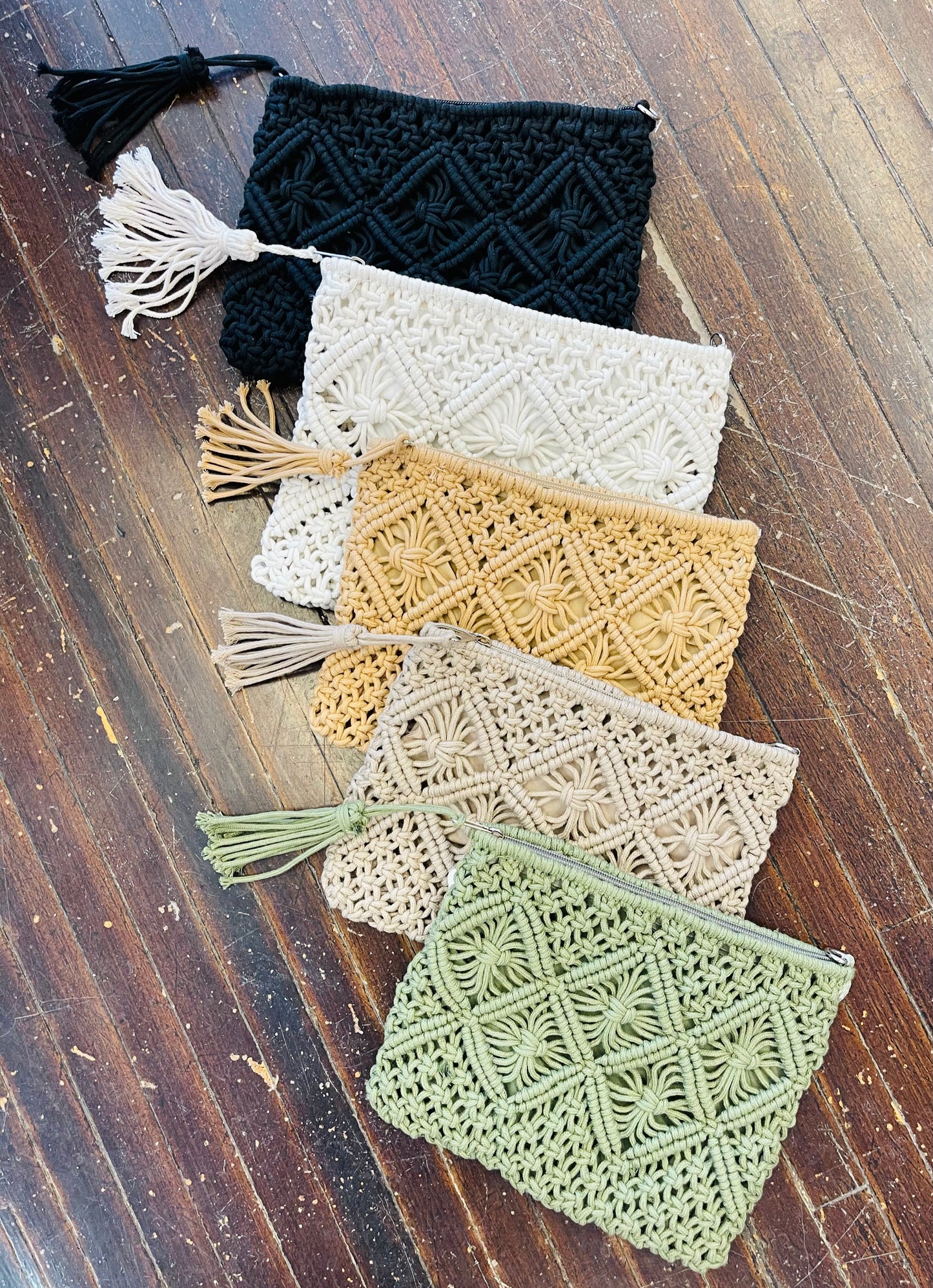 Woven Summer Clutch