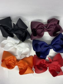 Medium Clip Bow