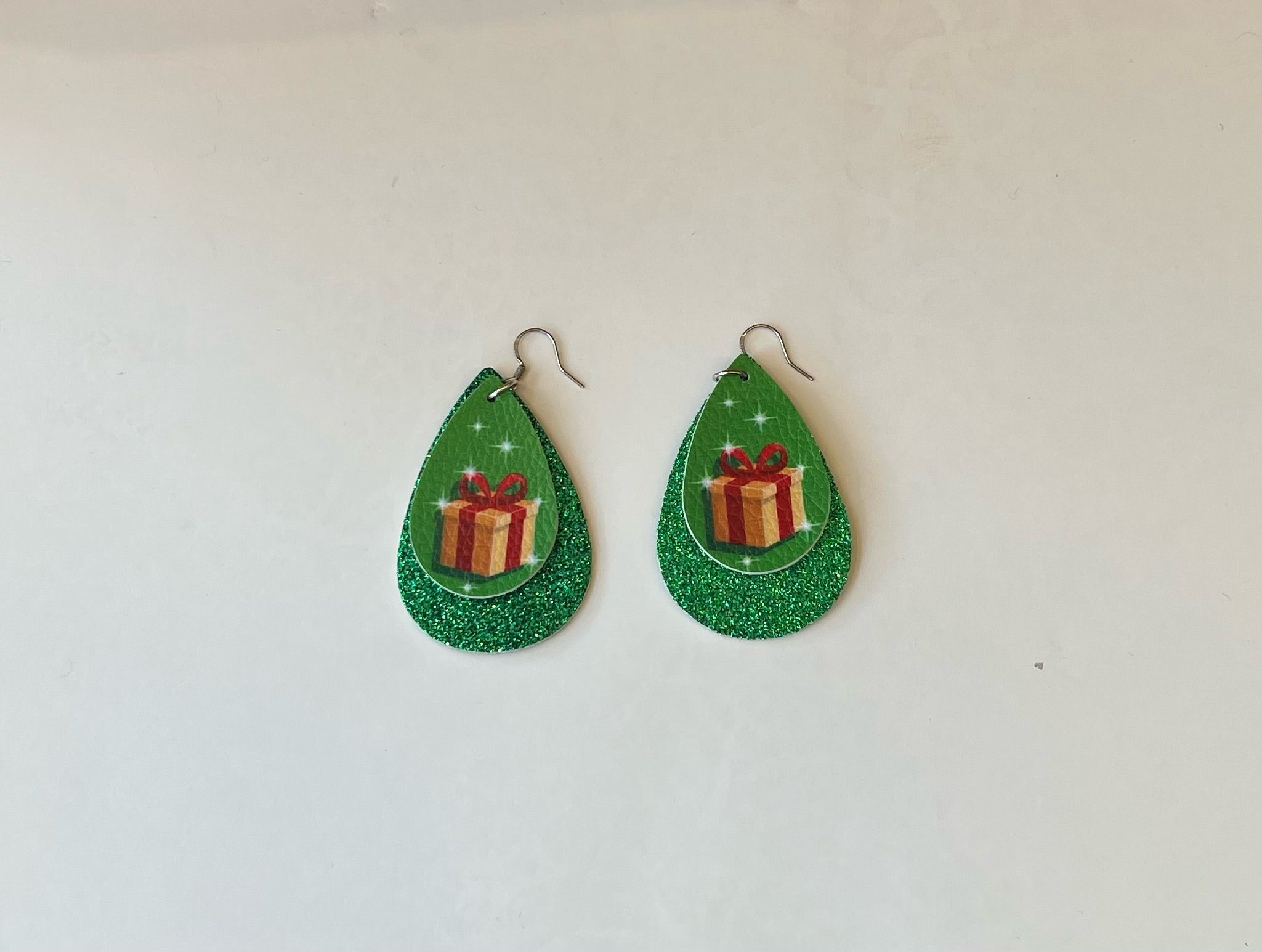 Gift Earrings with Green Glitter