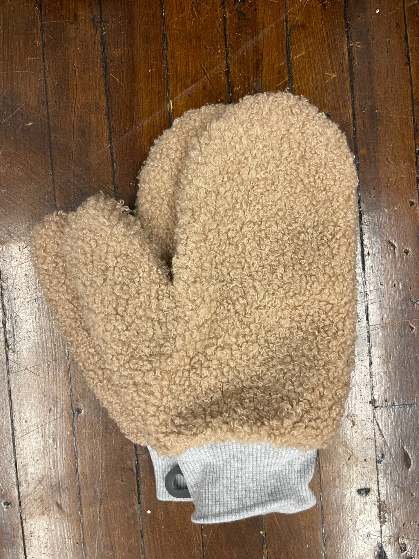 Sherpa Fuzzy Mittens